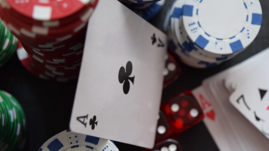 Tìm hiểu cách tính xác suất Poker với các phương pháp khác nhau