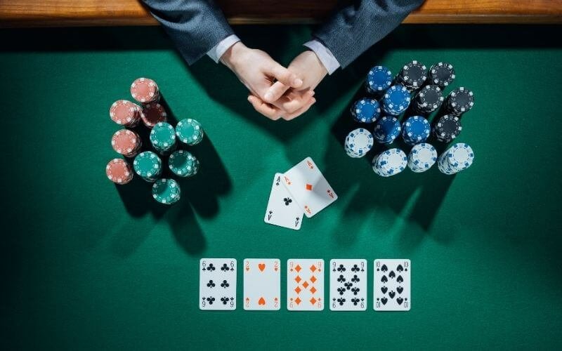 Cách chơi Poker Texas Hold'em Trực Tuyến