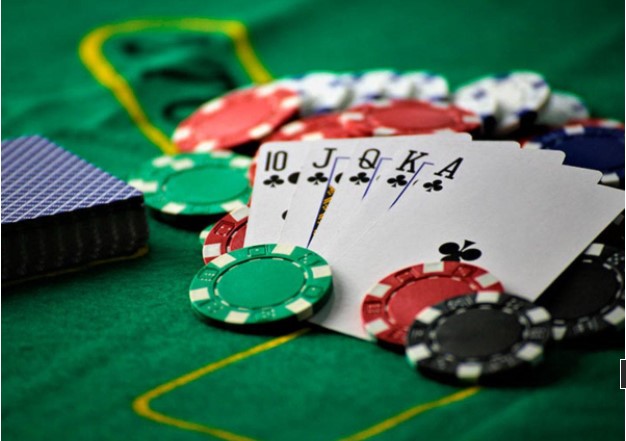 Tìm hiểu kỹ năng đánh Poker dựa trên đối thủ