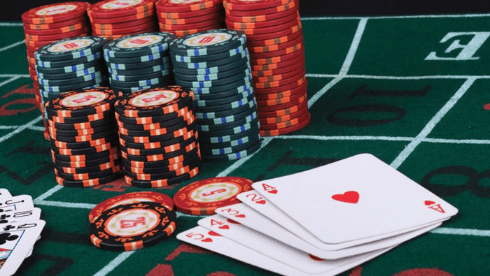 Những yếu tố cơ bản để nắm được Cách Xây Dựng Một Tay Bài Poker Mạnh