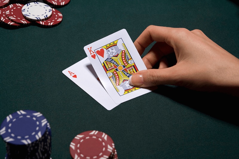 Cách chơi Straight Poker như thế nào?