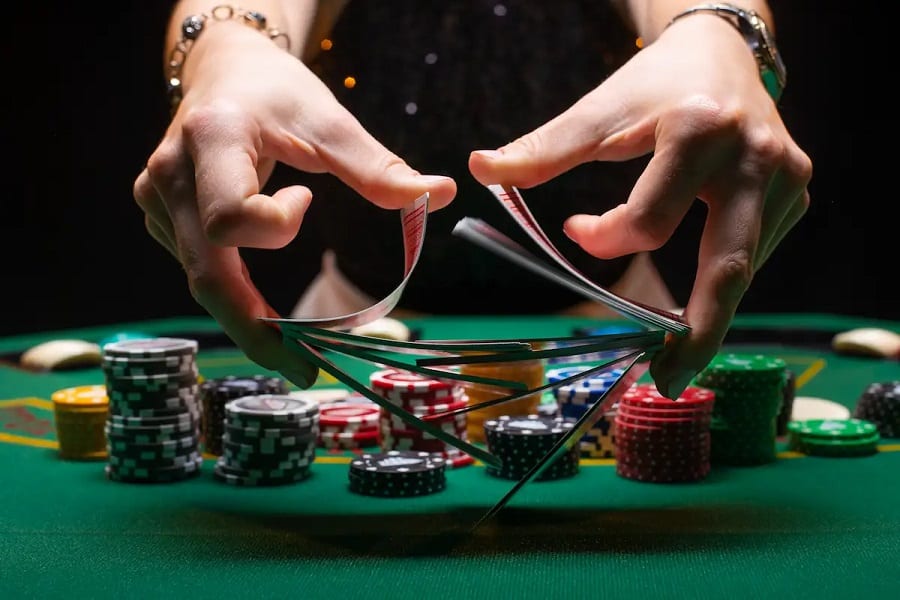 Tìm hiểu Flush Poker là gì?