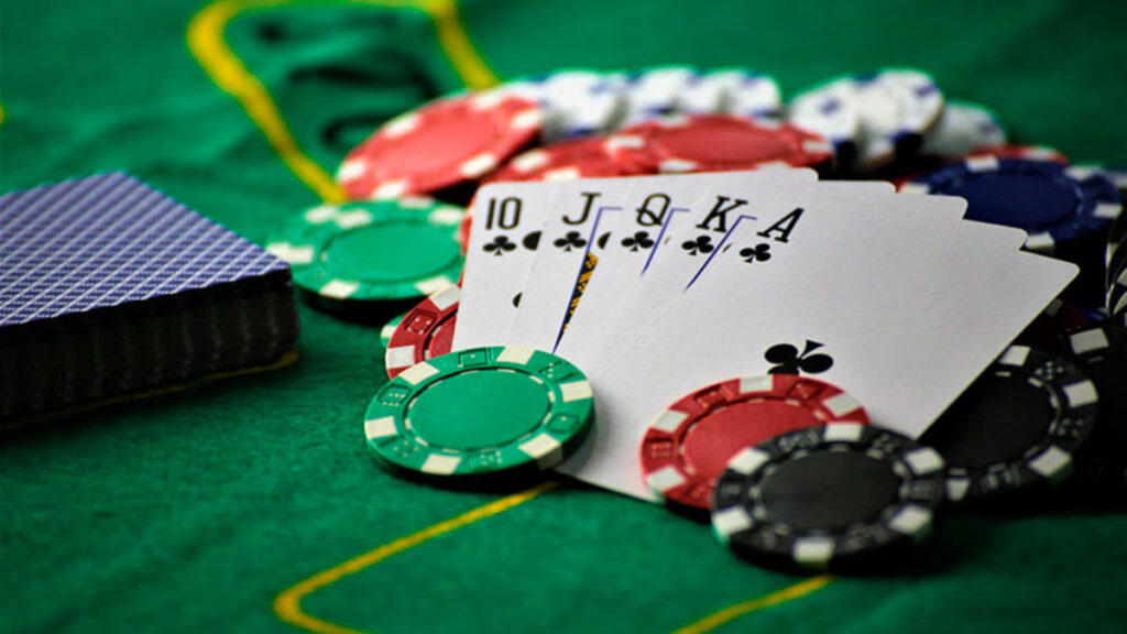 Lưu ý khi chơi Poker Texas Hold'em Trực Tuyến