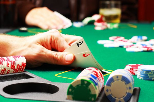 Các thuật ngữ trong Poker bạn cần biết